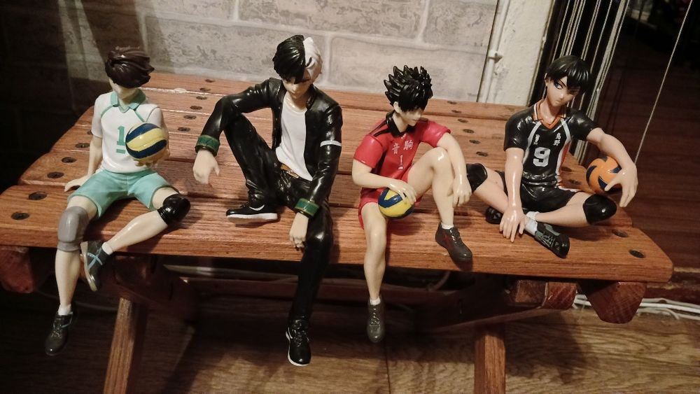 Продам аниме фигурки