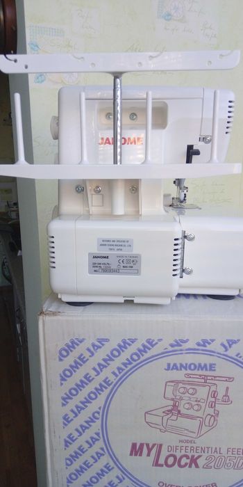 Оверлок JANOME MYLOCK 205D (204D)