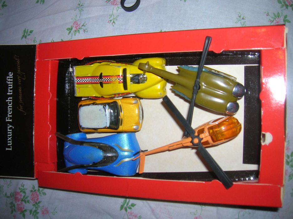 Редкие машинки, вертолеты MATTEL, corp.
