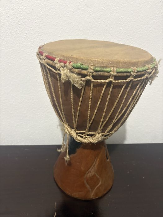 Djambé 38cm x 24cm