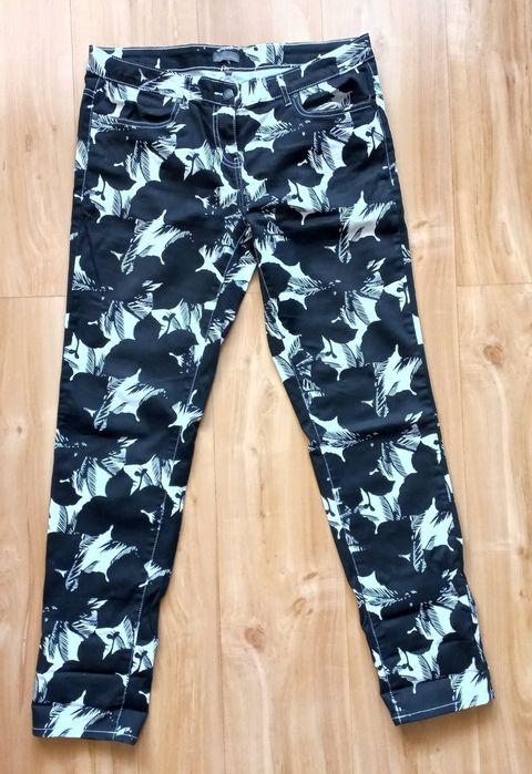 Czarno-białe spodnie damskie / r.42