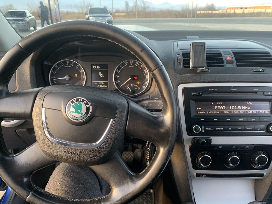 Продам надійне і хороше авто марки Шкода Октавія А5 рестайлінг.