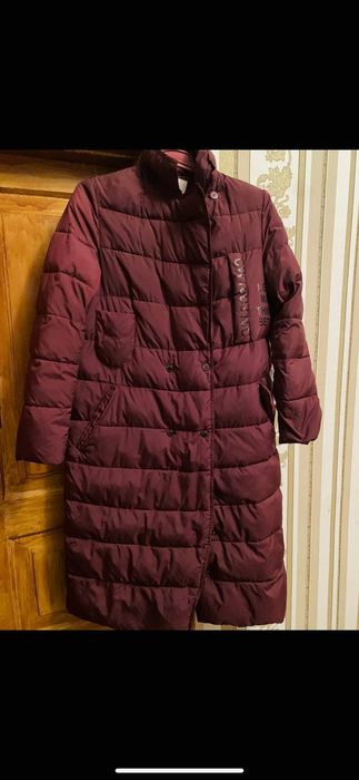 Женский пуховик-пальто,состояние нового