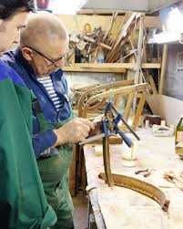 Ваші Меблі Як Нові: Професійна Реставрація та Перетяжка