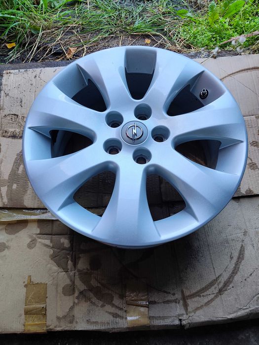 Felgi OPEL "16 5x105 oryginał