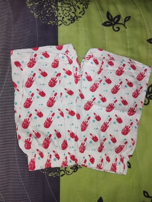 Roupa de  menina