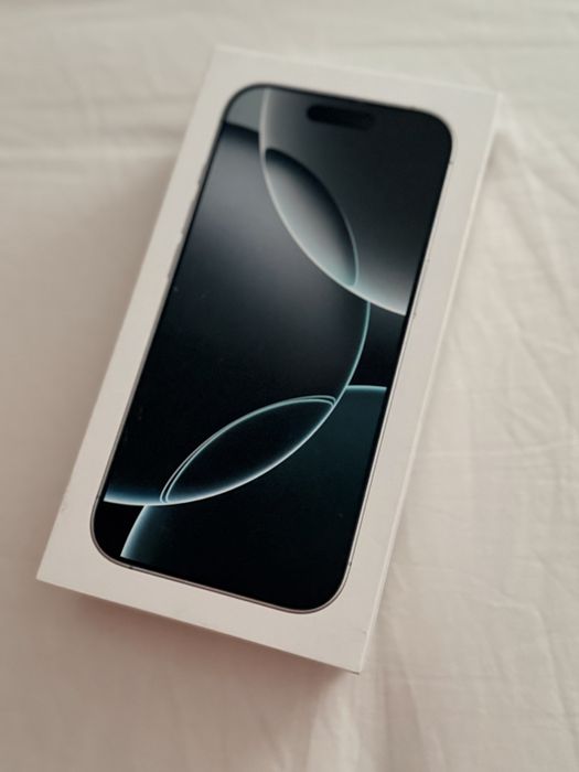 Vendo iPhone 16 Pro 256GB em caixa