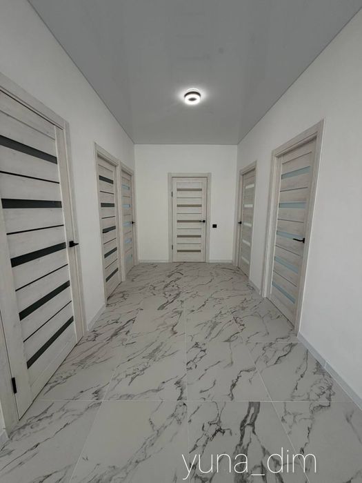 Американка з ремонтом|105,8 м2| м. Дубно