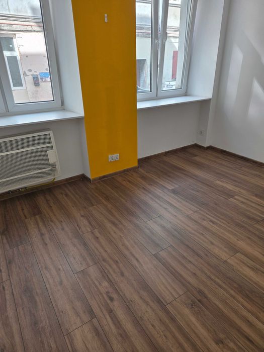 2 małe, wyremontowane pokoje z CO w Centrum