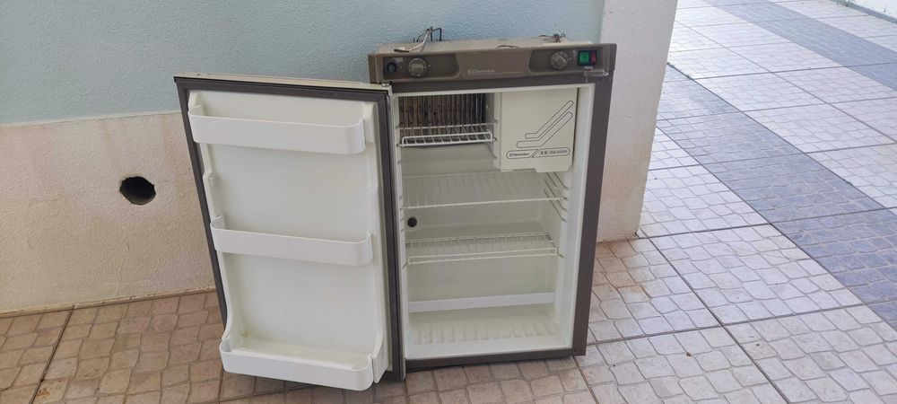 frigorifico trivalente