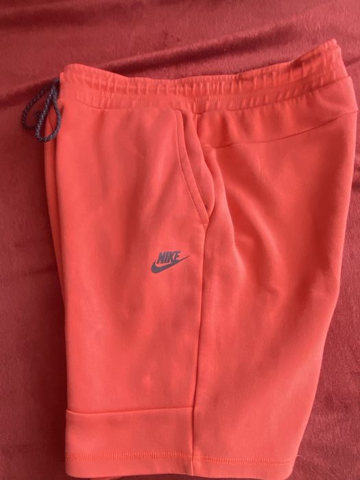 Червоні шорти nike tech fleece 2015!!! Оригінал