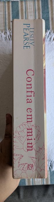 Livro - Confia em mim