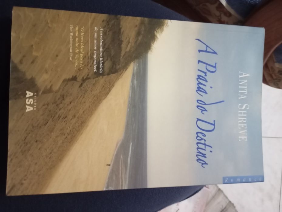 Livro "a praia do destino"