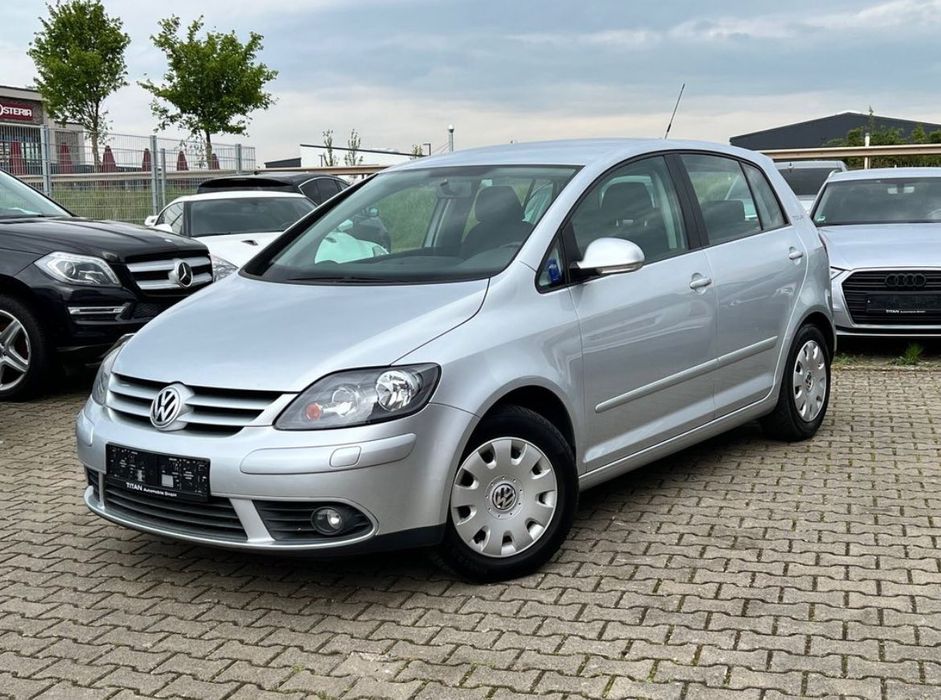 Розборка VW Golf 5 Plus 1.4 Мотор Капот Бампер Двері Фара Торпедо ABS