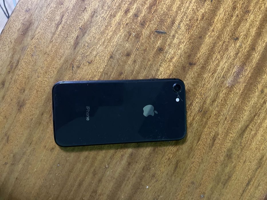 iPhone 8 256gb 100% акб торг є