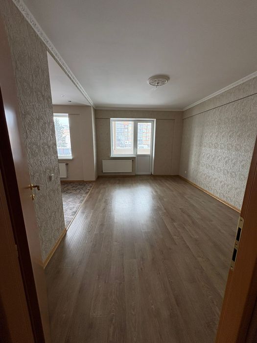 Трикімнатна квартира ЖК "Фаворит"