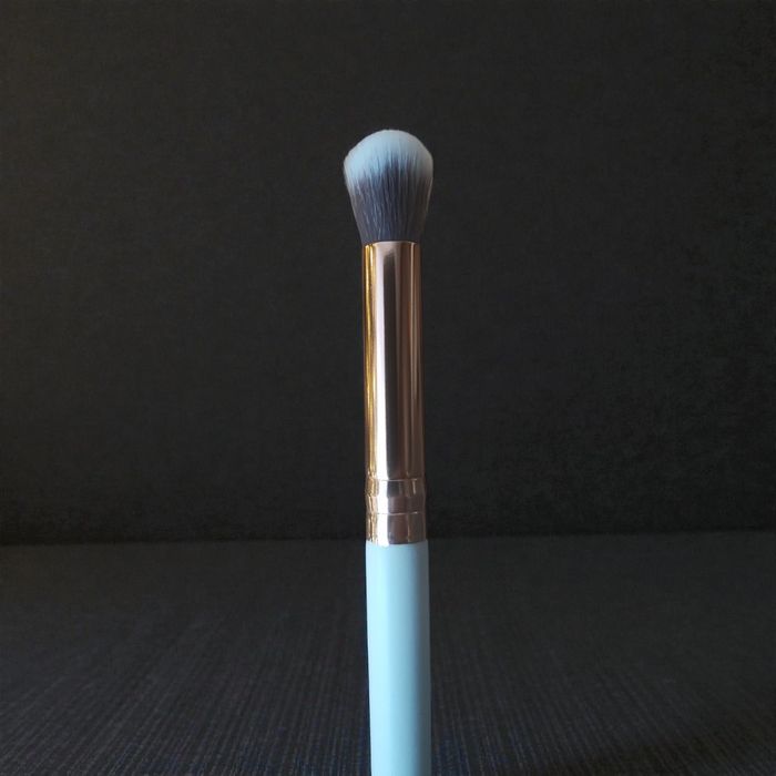 Topface Angled Blending Brush F09 – hit makijażu