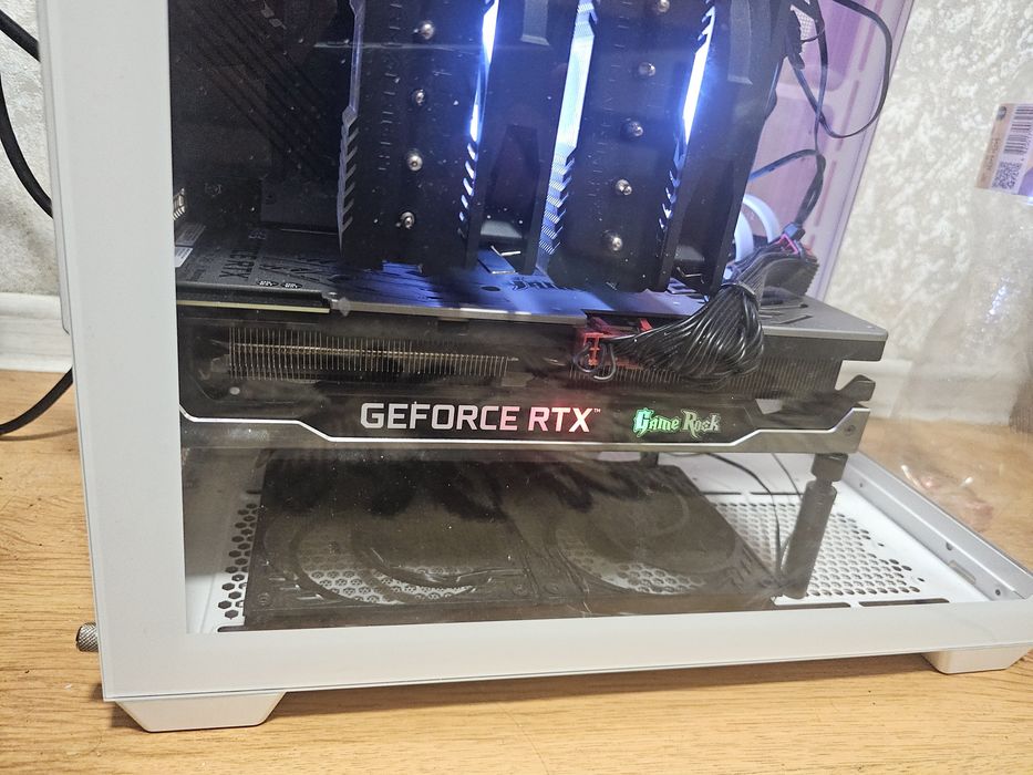 rtx 3080 10gb Palit gamerock .