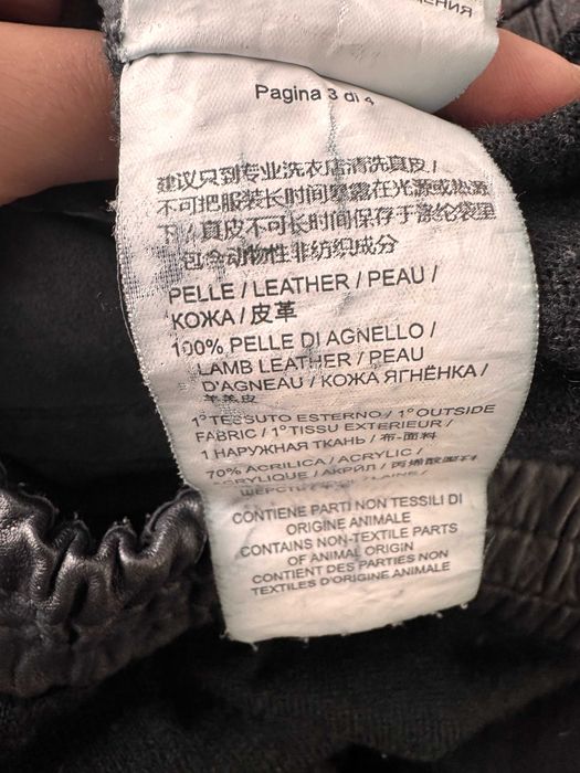 Pinko skórzane spodnie joggery cvzarne wełniane ze sznurkiem