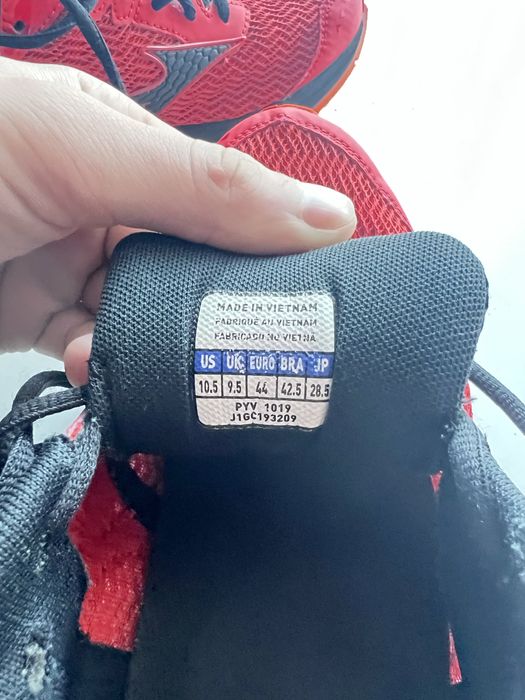 Кроссовки Mizuno WAVE RIDER TT 44