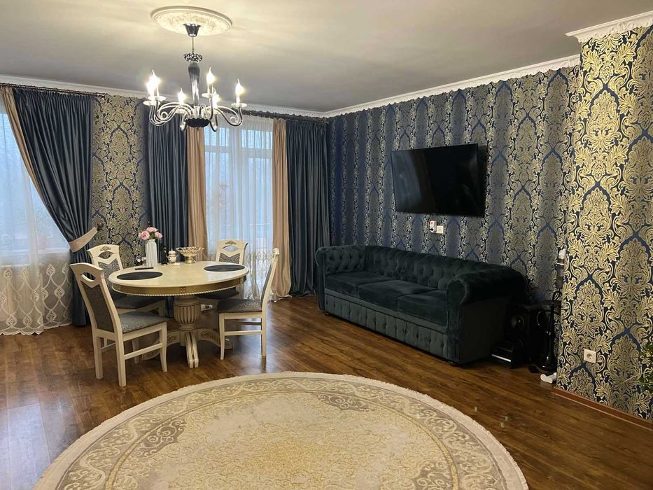 Продається класична 2-кімнатна квартира в м. Ужгород, вул. Вишнева