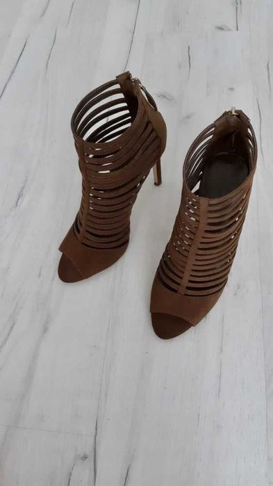 Zara gladiatorki szpilki rozmiar 39
