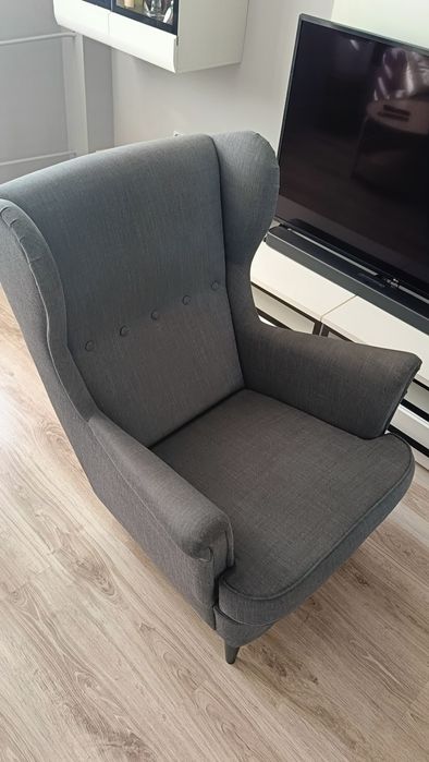 Fotel Uszak Szary IKEA