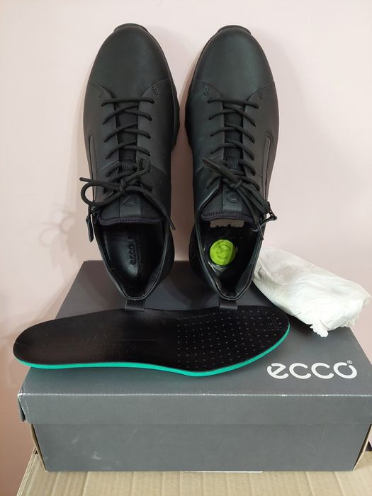 Чоловічі кросівки ECCO ST.1   45-го розміру.
