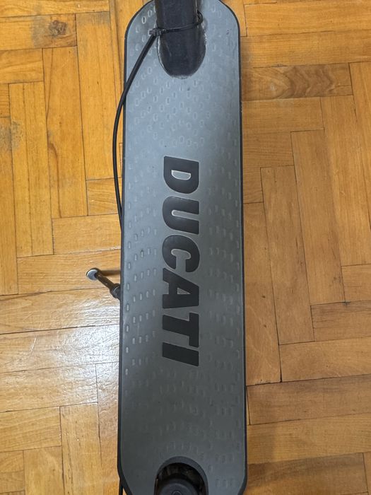 Електросамокат Ducati Pro-II — 1178 км