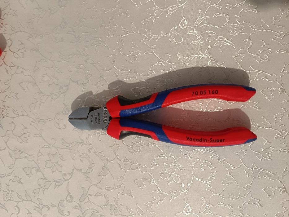 Продам кусачки і усе інше
