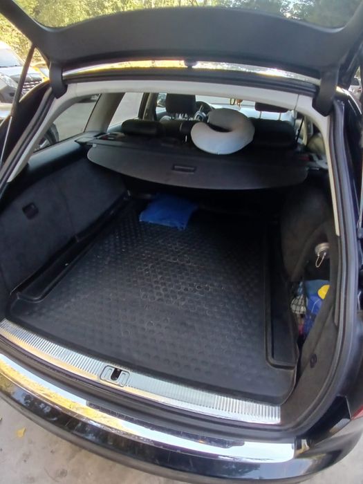 Автомобіль ауді А6 в хорошому стані