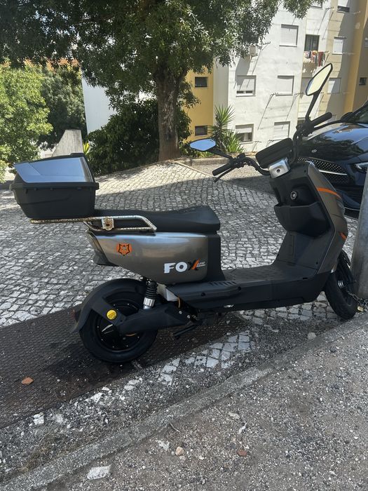 Vendo scooter elétrica FOX, em bom funcionamento