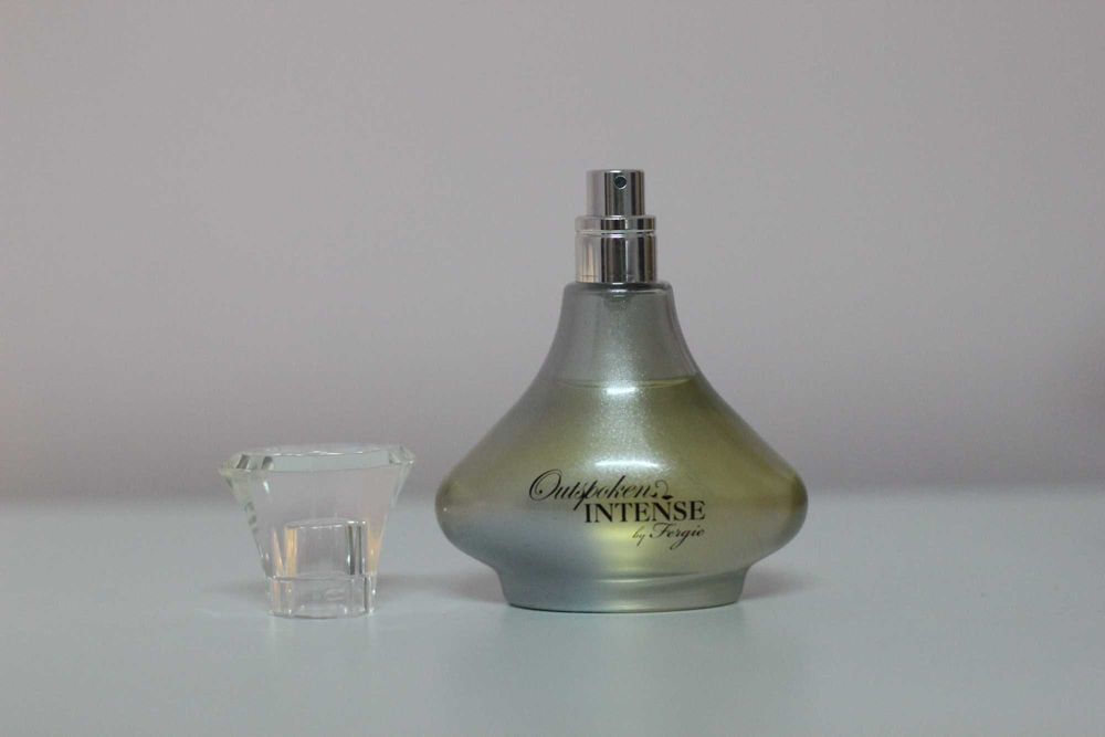 Outspoken Intense - Fergie, perfumy AVON 50 ml