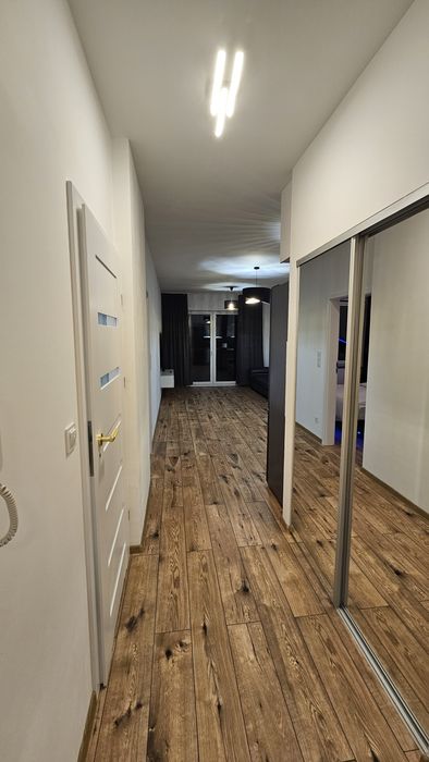 Wsrszawa / Ząbki Apartament, nocleg na doby. Wynajem krótkoterminowy.