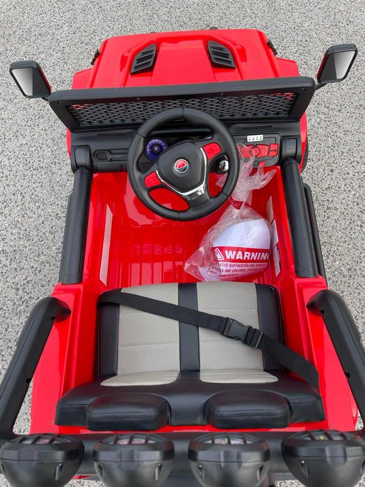 NOWY Samochód na akumulator JEEP duży auto dla dzieci PILOT 4x4