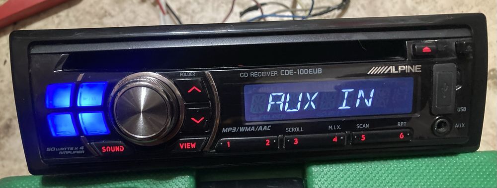 Автомагнитолла Alpine CDE-100EUB с usb