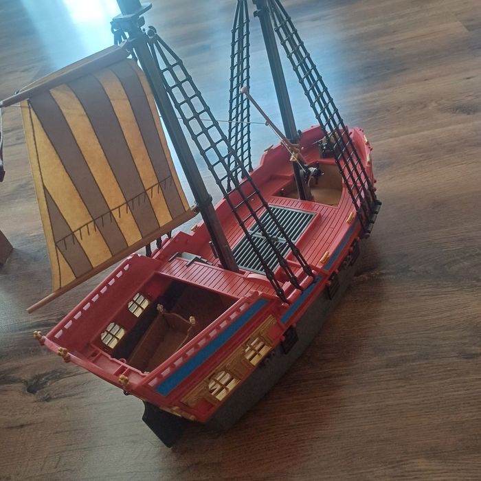 Statek piracki Playmobil