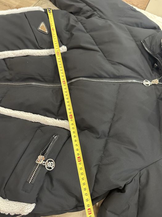 Жіноча зимова куртка 52