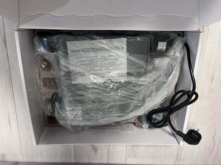 Продам капсульну кавоварку Delta Q mini без капучинатора .