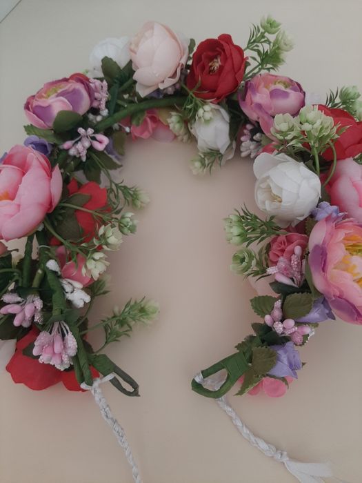 Віночок для дівчинки. Святковий вінок на голову. Віночок під вишиванку