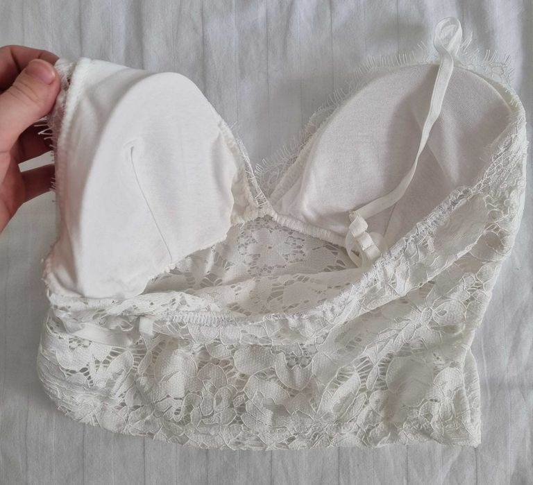 Biała koronkowa bluzka crop top S/36