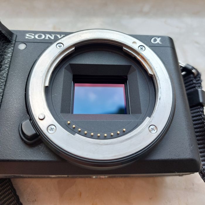 Aparat Sony A6500 bezlusterkowiec