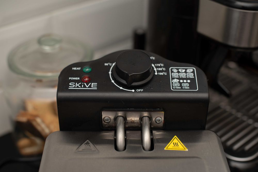 Frytkownica tradycyjna olejowa Skive 2000 W, 3 l