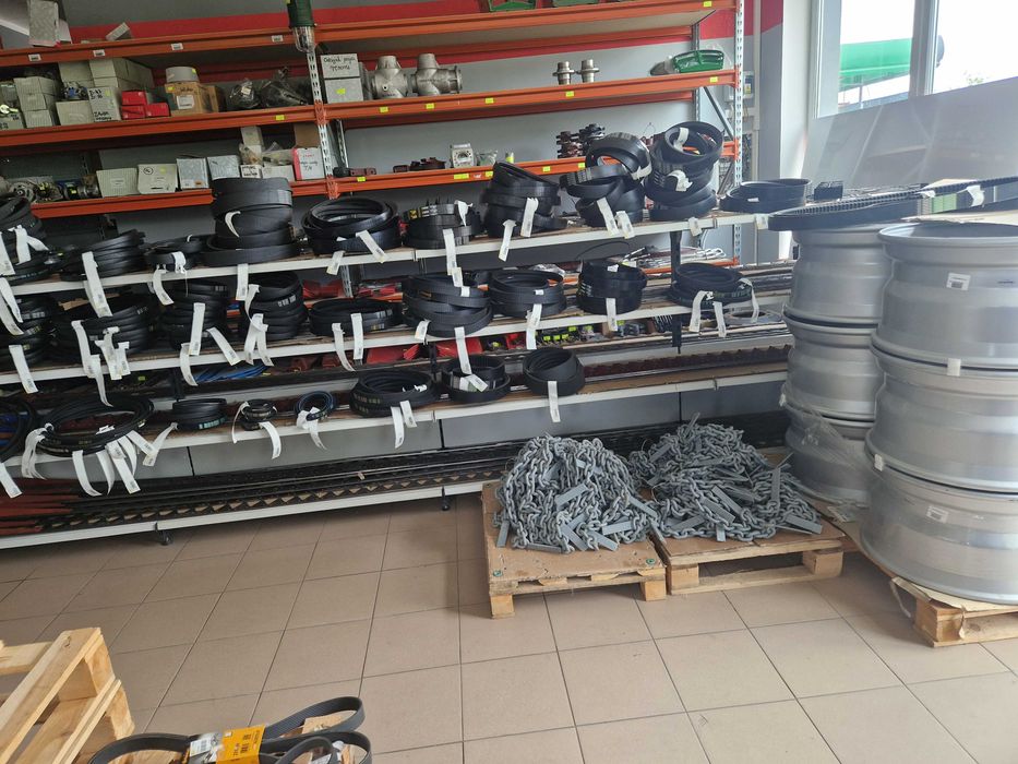 Chłodnica Maska ciągnika Fortschritt ZT323 ZT303 silnik E524 IFA E514
