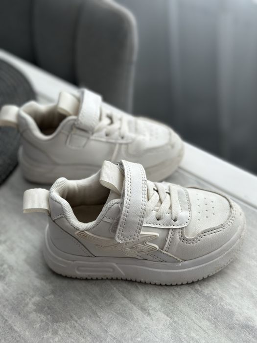 Продам кросовки 25 размер