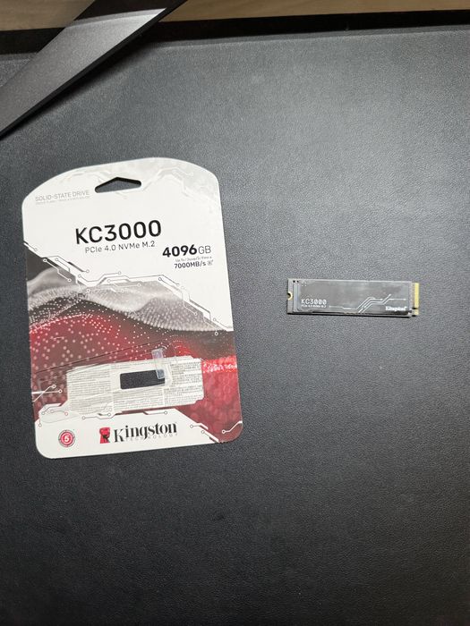 SSD Kingston KC3000 4TB NVMe M.2 (SKC3000D/4096G)