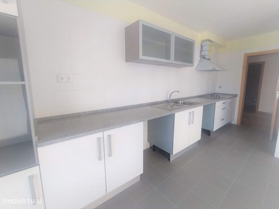 Apartamento T2 em Mem Martins