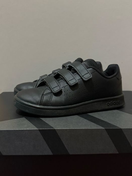 Оригінальні кросівки adidas 30р