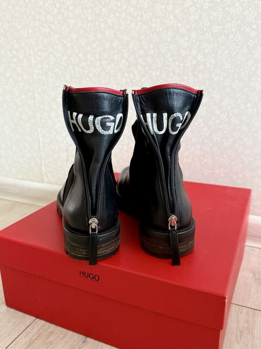 Жіночі демісезоні ботинки Hugo Boss
