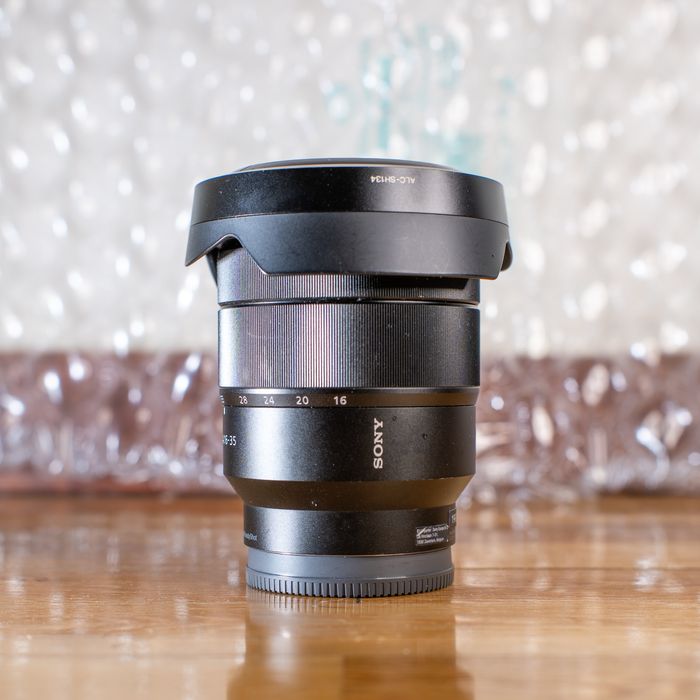 Sony 16-35mm f/4 FE Zeiss OSS – Full Frame